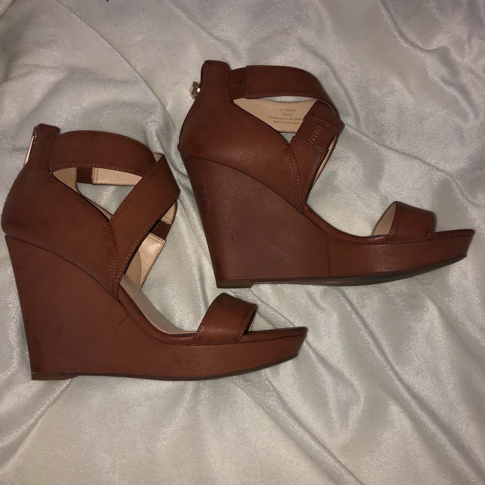 Jessica Simpson wedge heel